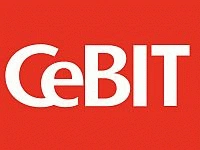 Gubernator Arnold Schwarzenegger otworzył CeBIT 2009